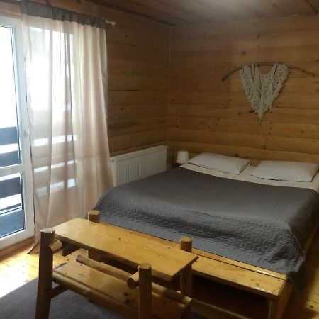 Hotel Круассан Bukovel Exterior foto
